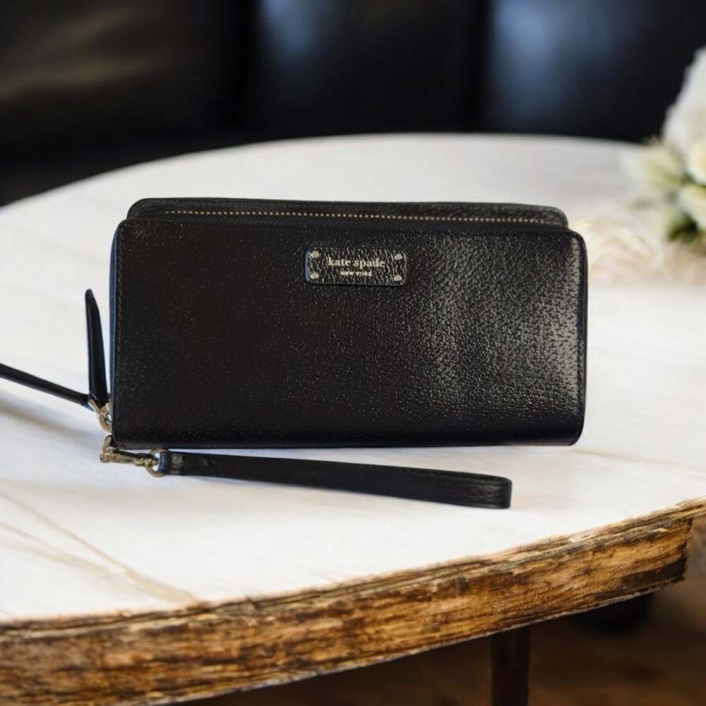NWT KATE SPADE Jeanne Large Wallet